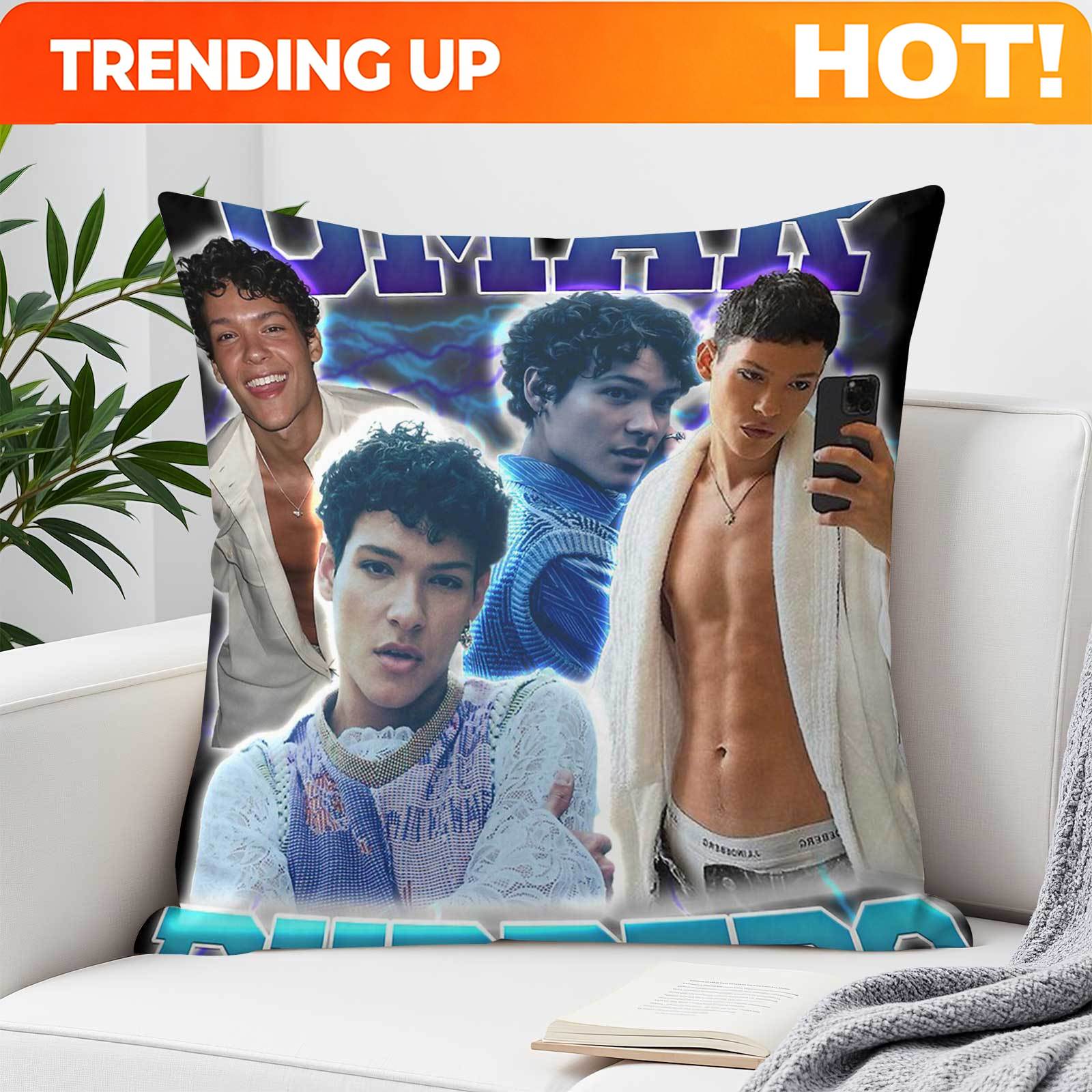 1개 맞춤 제작 오마르 루드베르그 싱어 Y2K 프린트  - Throw Pillow 리뷰 및 가격